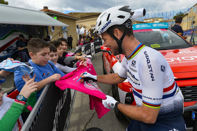 Limar Air Atlas aero road helmet worn by Mark Cavendish as he signs autographs for young fans